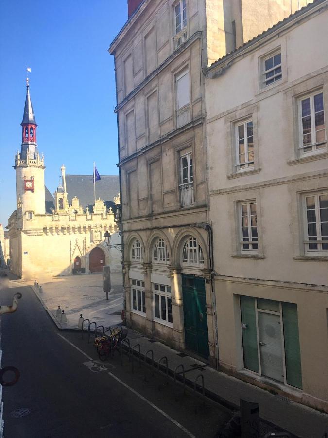 Hotel De Ville 2 Avec Parking La Rochelle  Eksteriør billede